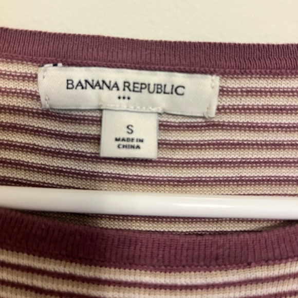 2/$25 Banana Republic - Purple Striped Sweater/Top with Accent Bow - Picture 6 of 8